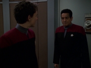 Filename=extant_StarTrek_VOY_7x19-Q2_1637.jpg
Filesize=115KiB
Dimensions=1200x900
Date added=Jan 16, 2020 extant_StarTrek_VOY_7x19-Q2_1637.jpg