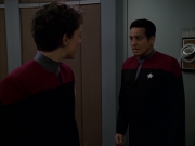 Filename=extant_StarTrek_VOY_7x19-Q2_1638.jpg
Filesize=111KiB
Dimensions=1200x900
Date added=Jan 16, 2020 extant_StarTrek_VOY_7x19-Q2_1638.jpg