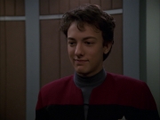 Filename=extant_StarTrek_VOY_7x19-Q2_1653.jpg
Filesize=109KiB
Dimensions=1200x900
Date added=Jan 16, 2020 extant_StarTrek_VOY_7x19-Q2_1653.jpg