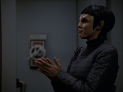 extant_StarTrek_VOY_7x19-Q2_1691.jpg