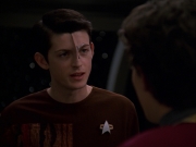 Filename=extant_StarTrek_VOY_7x19-Q2_1765.jpg
Filesize=113KiB
Dimensions=1200x900
Date added=Jan 16, 2020 extant_StarTrek_VOY_7x19-Q2_1765.jpg