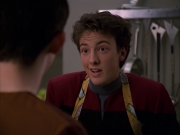 extant_StarTrek_VOY_7x19-Q2_1769.jpg