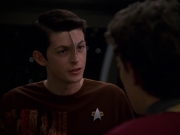 Filename=extant_StarTrek_VOY_7x19-Q2_1792.jpg
Filesize=114KiB
Dimensions=1200x900
Date added=Jan 16, 2020 extant_StarTrek_VOY_7x19-Q2_1792.jpg