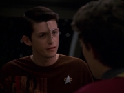 Filename=extant_StarTrek_VOY_7x19-Q2_1797.jpg
Filesize=111KiB
Dimensions=1200x900
Date added=Jan 16, 2020 extant_StarTrek_VOY_7x19-Q2_1797.jpg
