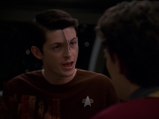 Filename=extant_StarTrek_VOY_7x19-Q2_1804.jpg
Filesize=108KiB
Dimensions=1200x900
Date added=Jan 16, 2020 extant_StarTrek_VOY_7x19-Q2_1804.jpg