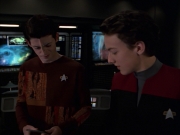 Filename=extant_StarTrek_VOY_7x19-Q2_1981.jpg
Filesize=128KiB
Dimensions=1200x900
Date added=Jan 16, 2020 extant_StarTrek_VOY_7x19-Q2_1981.jpg