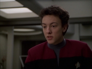 Filename=extant_StarTrek_VOY_7x19-Q2_1987.jpg
Filesize=118KiB
Dimensions=1200x900
Date added=Jan 16, 2020 extant_StarTrek_VOY_7x19-Q2_1987.jpg