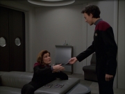 Filename=extant_StarTrek_VOY_7x19-Q2_1990.jpg
Filesize=121KiB
Dimensions=1200x900
Date added=Jan 16, 2020 extant_StarTrek_VOY_7x19-Q2_1990.jpg