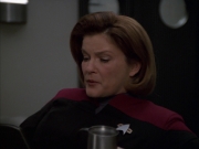 Filename=extant_StarTrek_VOY_7x19-Q2_2031.jpg
Filesize=110KiB
Dimensions=1200x900
Date added=Jan 16, 2020 extant_StarTrek_VOY_7x19-Q2_2031.jpg