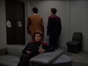 Filename=extant_StarTrek_VOY_7x19-Q2_2044.jpg
Filesize=118KiB
Dimensions=1200x900
Date added=Jan 16, 2020 extant_StarTrek_VOY_7x19-Q2_2044.jpg