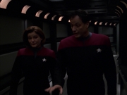 extant_StarTrek_VOY_7x19-Q2_2177.jpg
