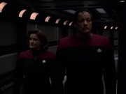 extant_StarTrek_VOY_7x19-Q2_2179.jpg