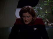 extant_StarTrek_VOY_7x19-Q2_2263.jpg