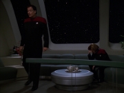 Filename=extant_StarTrek_VOY_7x19-Q2_2274.jpg
Filesize=123KiB
Dimensions=1200x900
Date added=Jan 16, 2020 extant_StarTrek_VOY_7x19-Q2_2274.jpg