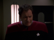 extant_StarTrek_VOY_7x19-Q2_2283.jpg