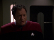 extant_StarTrek_VOY_7x19-Q2_2284.jpg