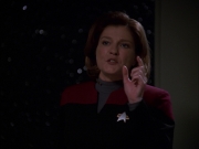 extant_StarTrek_VOY_7x19-Q2_2293.jpg