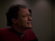 extant_StarTrek_VOY_7x19-Q2_2305.jpg