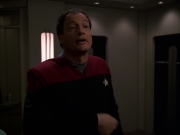 extant_StarTrek_VOY_7x19-Q2_2324.jpg