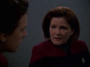 Filename=extant_StarTrek_VOY_7x19-Q2_2386.jpg
Filesize=92KiB
Dimensions=1200x900
Date added=Jan 16, 2020 extant_StarTrek_VOY_7x19-Q2_2386.jpg