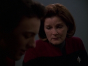 extant_StarTrek_VOY_7x19-Q2_2409.jpg