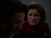Filename=extant_StarTrek_VOY_7x19-Q2_2410.jpg
Filesize=97KiB
Dimensions=1200x900
Date added=Jan 16, 2020 extant_StarTrek_VOY_7x19-Q2_2410.jpg