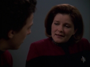 Filename=extant_StarTrek_VOY_7x19-Q2_2436.jpg
Filesize=87KiB
Dimensions=1200x900
Date added=Jan 16, 2020 extant_StarTrek_VOY_7x19-Q2_2436.jpg