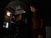 Filename=extant_StarTrek_VOY_7x19-Q2_2494.jpg
Filesize=122KiB
Dimensions=1200x900
Date added=Jan 16, 2020 extant_StarTrek_VOY_7x19-Q2_2494.jpg