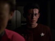 Filename=extant_StarTrek_VOY_7x19-Q2_2530.jpg
Filesize=107KiB
Dimensions=1200x900
Date added=Jan 16, 2020 extant_StarTrek_VOY_7x19-Q2_2530.jpg