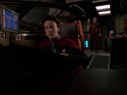 extant_StarTrek_VOY_7x19-Q2_2569.jpg