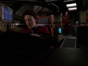extant_StarTrek_VOY_7x19-Q2_2570.jpg