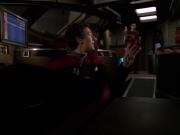 extant_StarTrek_VOY_7x19-Q2_2571.jpg