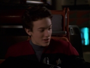 extant_StarTrek_VOY_7x19-Q2_2590.jpg