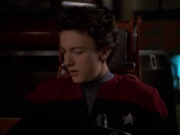 extant_StarTrek_VOY_7x19-Q2_2610.jpg