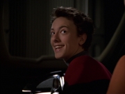extant_StarTrek_VOY_7x19-Q2_2617.jpg
