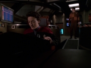 extant_StarTrek_VOY_7x19-Q2_2625.jpg