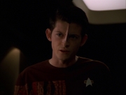 extant_StarTrek_VOY_7x19-Q2_2657.jpg