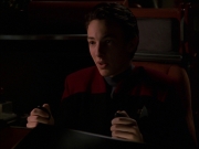 extant_StarTrek_VOY_7x19-Q2_2661.jpg