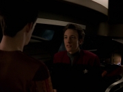 extant_StarTrek_VOY_7x19-Q2_2734.jpg