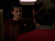 Filename=extant_StarTrek_VOY_7x19-Q2_2751.jpg
Filesize=111KiB
Dimensions=1200x900
Date added=Jan 16, 2020 extant_StarTrek_VOY_7x19-Q2_2751.jpg