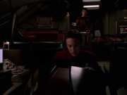 extant_StarTrek_VOY_7x19-Q2_2838.jpg