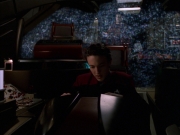 extant_StarTrek_VOY_7x19-Q2_2839.jpg