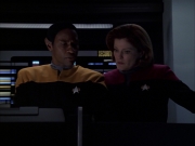 Filename=extant_StarTrek_VOY_7x19-Q2_2886.jpg
Filesize=112KiB
Dimensions=1200x900
Date added=Jan 16, 2020 extant_StarTrek_VOY_7x19-Q2_2886.jpg