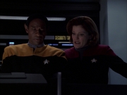 extant_StarTrek_VOY_7x19-Q2_2888.jpg