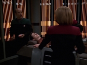 extant_StarTrek_VOY_7x19-Q2_2914.jpg