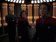 extant_StarTrek_VOY_7x19-Q2_2946.jpg