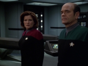 Filename=extant_StarTrek_VOY_7x19-Q2_3038.jpg
Filesize=130KiB
Dimensions=1200x900
Date added=Jan 16, 2020 extant_StarTrek_VOY_7x19-Q2_3038.jpg