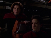 Filename=extant_StarTrek_VOY_7x19-Q2_3127.jpg
Filesize=109KiB
Dimensions=1200x900
Date added=Jan 16, 2020 extant_StarTrek_VOY_7x19-Q2_3127.jpg