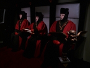 extant_StarTrek_VOY_7x19-Q2_3282.jpg