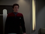Filename=extant_StarTrek_VOY_7x19-Q2_3391.jpg
Filesize=109KiB
Dimensions=1200x900
Date added=Jan 16, 2020 extant_StarTrek_VOY_7x19-Q2_3391.jpg
